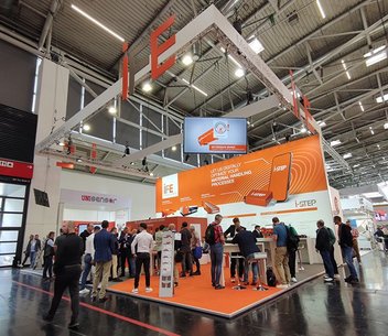 IFE-Messestand