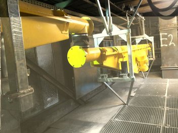 Vibrationsförderrohr mit Unwuchtantrieb